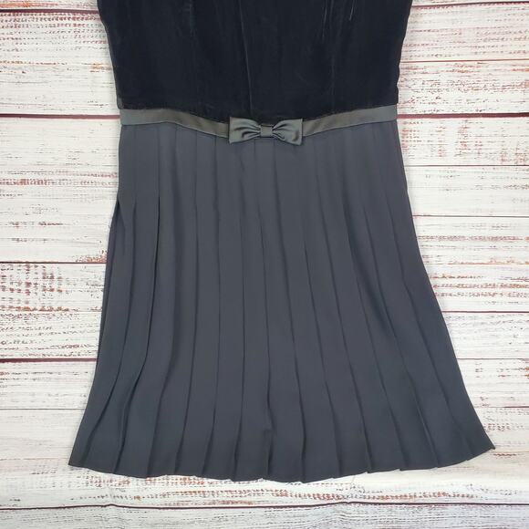 Laundry by Shelli Segal Black Fairy Goth Dress 14 Velvet Top Rayon Pleated Skirt - Picture 4 of 14